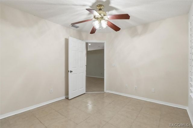 7206 N Glenridge Circle, Citrus Springs, FL 34434