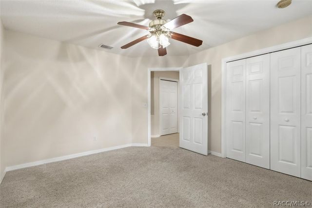 7206 N Glenridge Circle, Citrus Springs, FL 34434