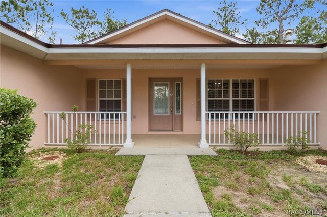 7206 N Glenridge Circle, Citrus Springs, FL 34434