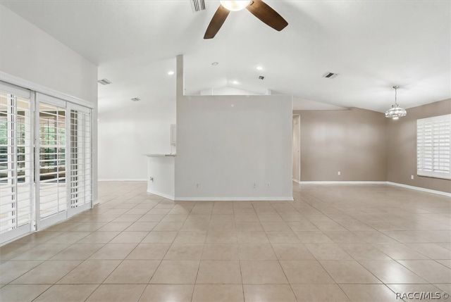 7206 N Glenridge Circle, Citrus Springs, FL 34434