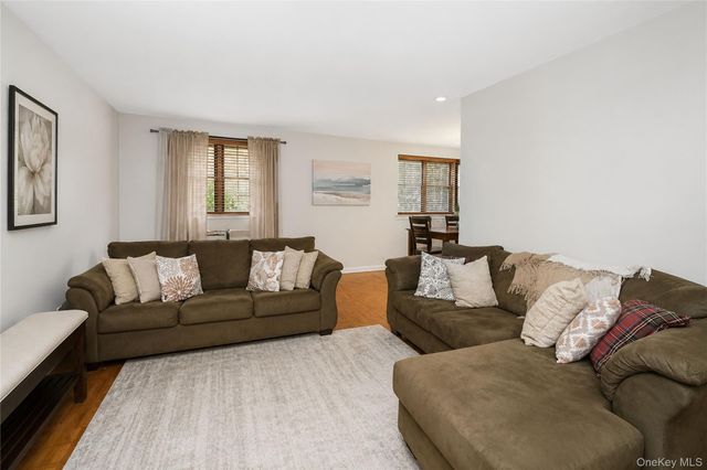 414 Maryland Avenue 2C, Staten Island, NY 10305