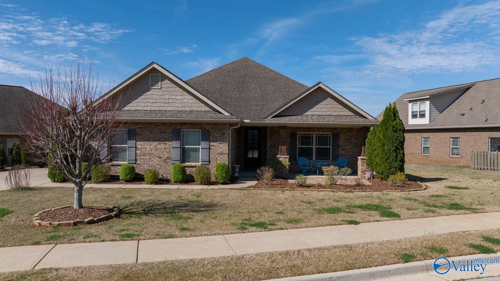 20 Cypress Grove Lane SW, Huntsville, AL 35824