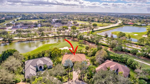 911 Forest Glen Lane, Wellington, FL 33414