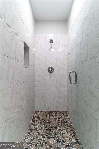 301 Cochin Drive, Woodstock, GA 30188