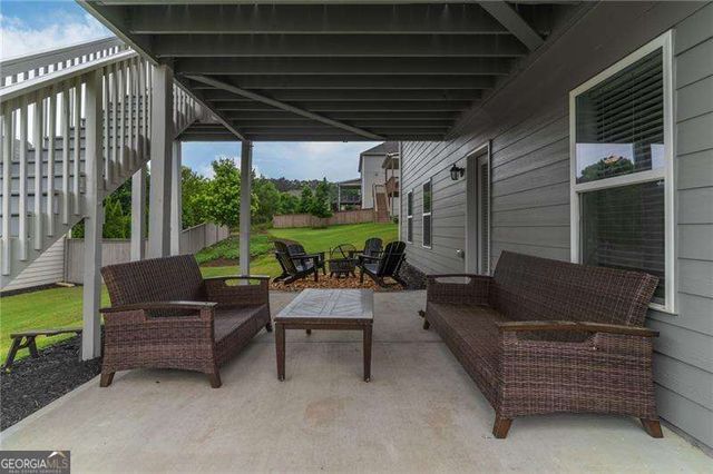 301 Cochin Drive, Woodstock, GA 30188