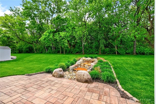 1152 Sarah Freeman Drive, Dayton, OH 45458