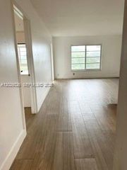 8101 SW 24th Ct 405, Davie, FL 33324