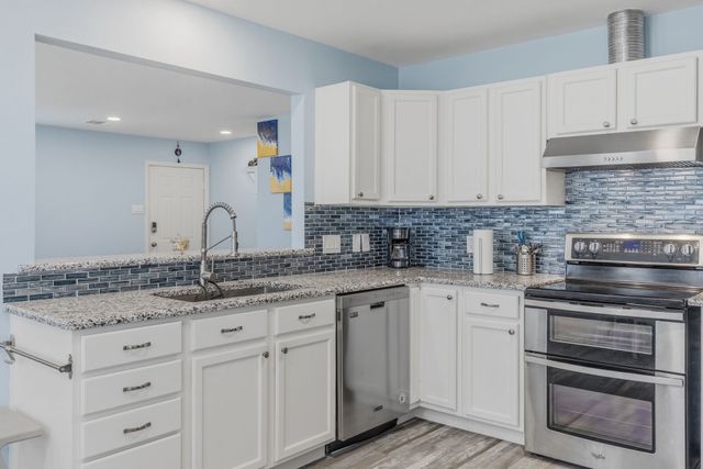 619 County Road 3350, Emory, TX 75440