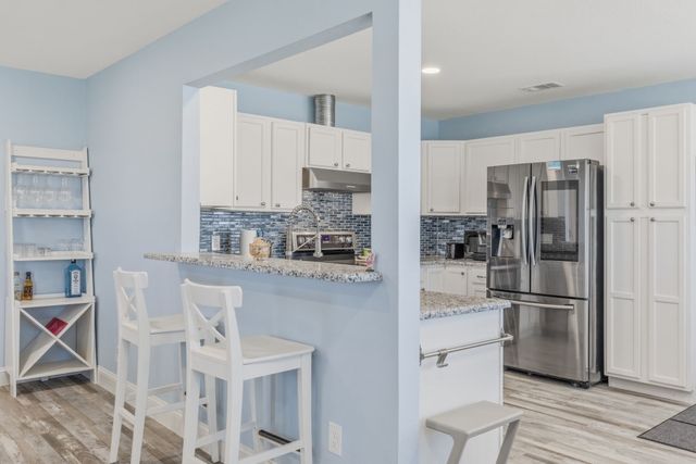 619 County Road 3350, Emory, TX 75440