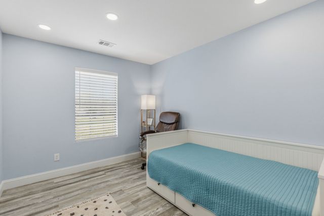 619 County Road 3350, Emory, TX 75440