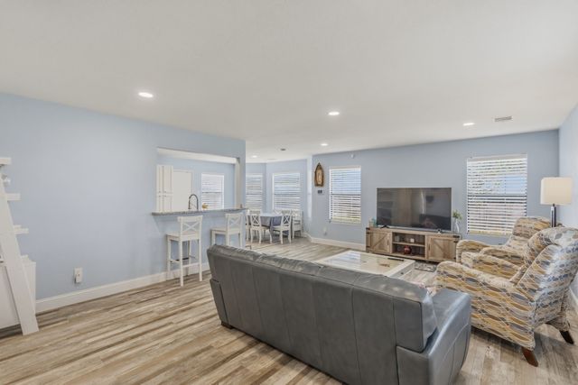 619 County Road 3350, Emory, TX 75440