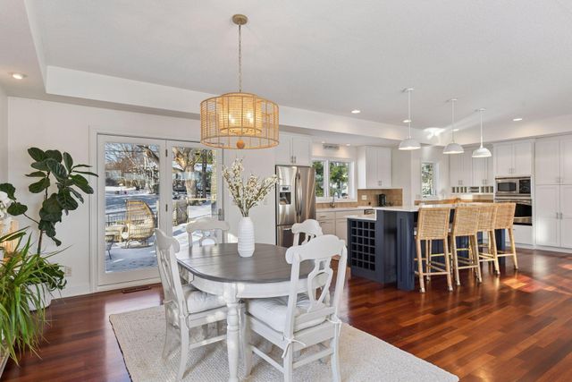 1201 Angelo Drive, Golden Valley, MN 55422