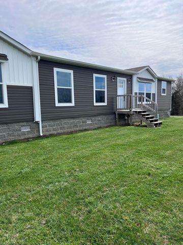 12195 Hwy 587, Beattyville, KY 41311