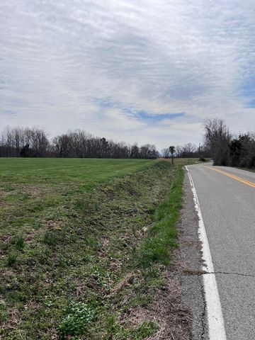 12195 Hwy 587, Beattyville, KY 41311