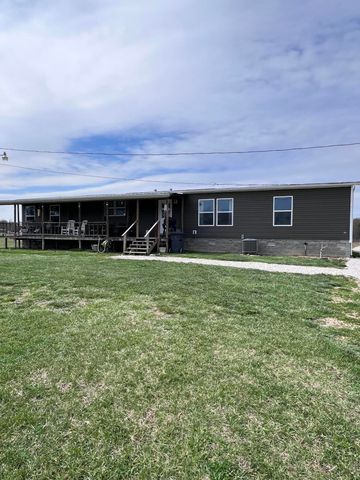 12195 Hwy 587, Beattyville, KY 41311