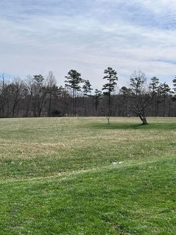 12195 Hwy 587, Beattyville, KY 41311