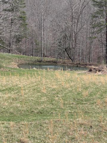 12195 Hwy 587, Beattyville, KY 41311