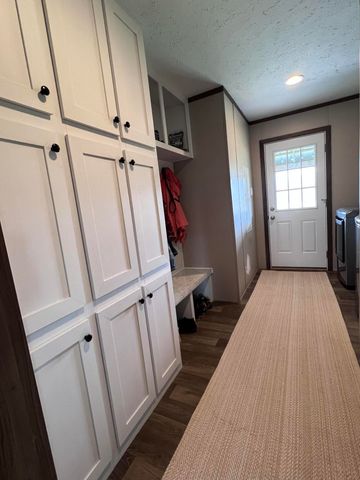 12195 Hwy 587, Beattyville, KY 41311