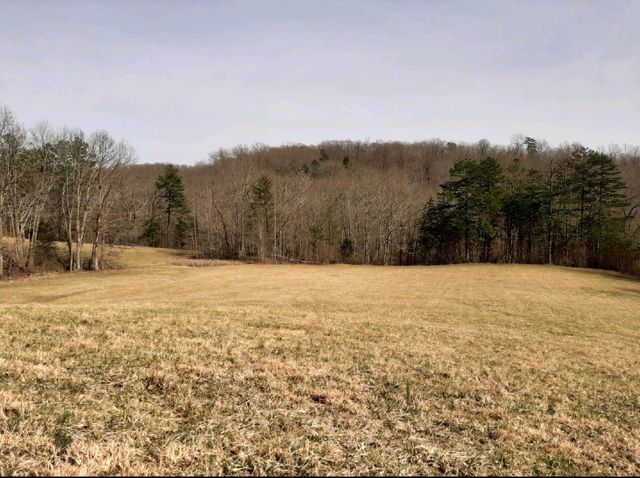 12195 Hwy 587, Beattyville, KY 41311