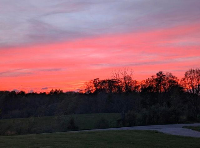 12195 Hwy 587, Beattyville, KY 41311