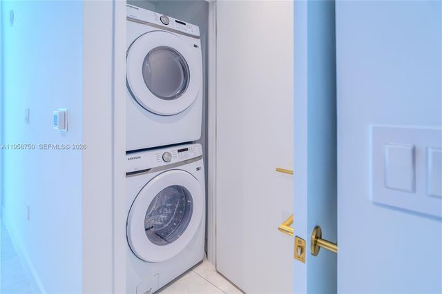 2678 Tigertail Ave 1109, Miami, FL 33133