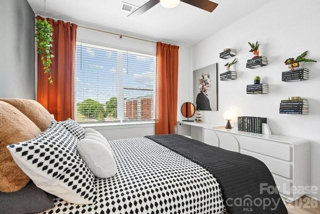 2222 N Tryon Street S2, Charlotte, NC 28206