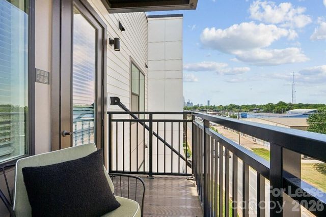 2222 N Tryon Street S2, Charlotte, NC 28206