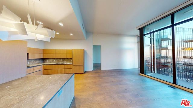 1200 S FIGUEROA Street W3306, Los Angeles, CA 90015