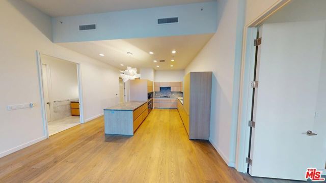 1200 S FIGUEROA Street W3306, Los Angeles, CA 90015