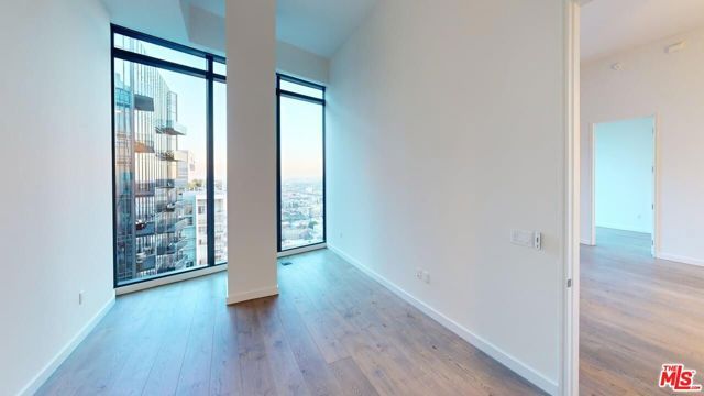 1200 S FIGUEROA Street W3306, Los Angeles, CA 90015