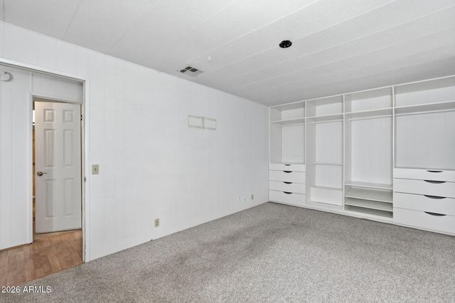 120 N VAL VISTA Drive 118, Mesa, AZ 85213