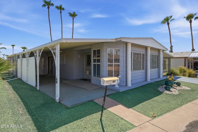 120 N VAL VISTA Drive 118, Mesa, AZ 85213