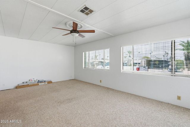 120 N VAL VISTA Drive 118, Mesa, AZ 85213