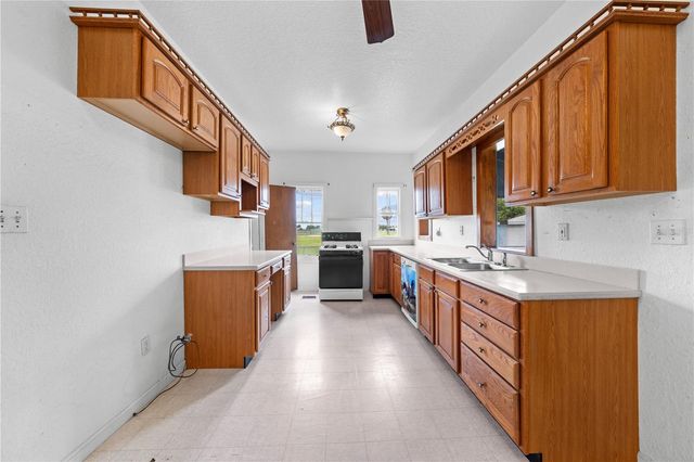 1911 VERONA STREET, Kissimmee, FL 34741