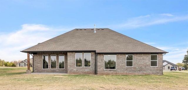 9741 Regado Court, Cashion, OK 73044