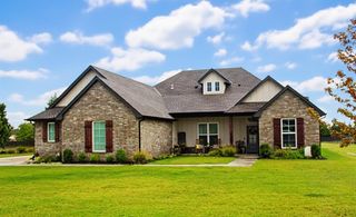9741 Regado Court, Cashion, OK 73044