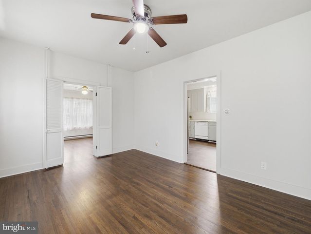 38 COTTAGE ST, Waynesboro, PA 17268