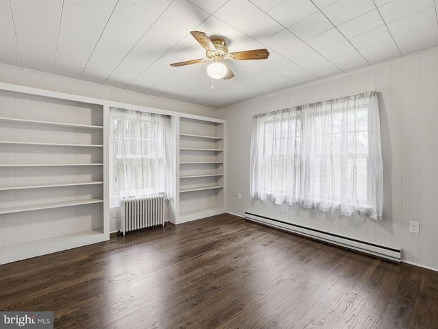 38 COTTAGE ST, Waynesboro, PA 17268