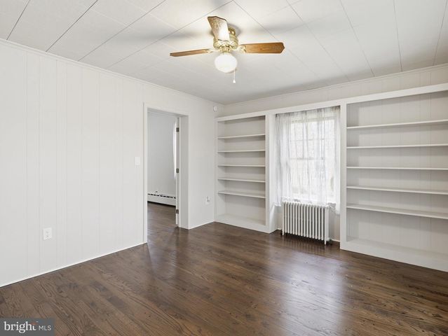 38 COTTAGE ST, Waynesboro, PA 17268