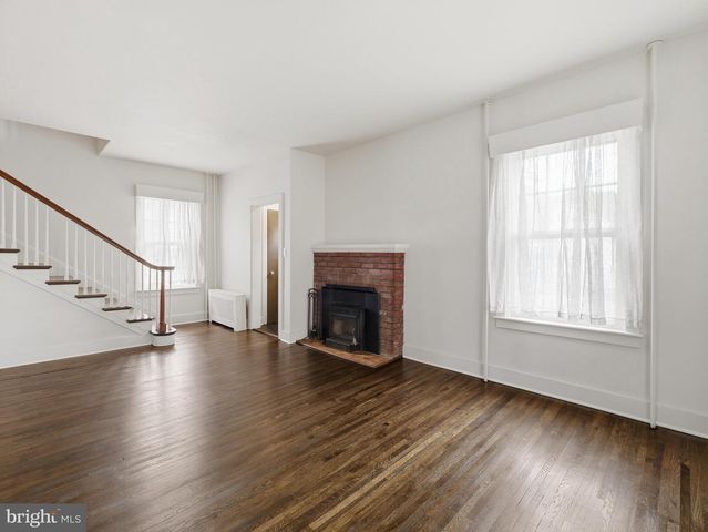 38 COTTAGE ST, Waynesboro, PA 17268