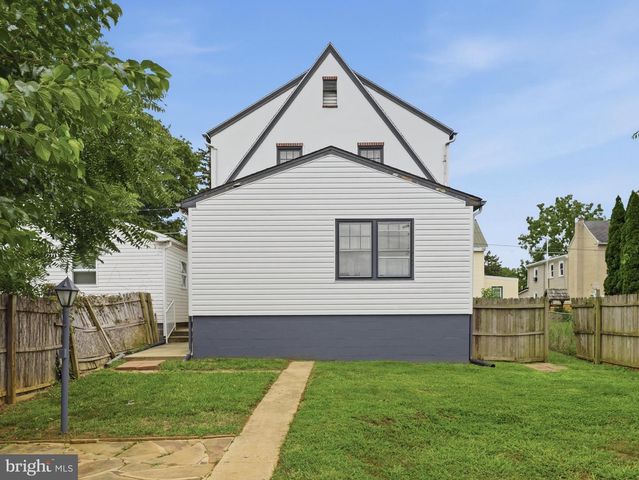 38 COTTAGE ST, Waynesboro, PA 17268