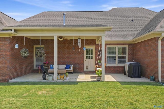 2903 Whiteford Drive SW, Decatur, AL 35603