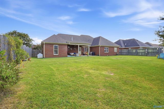 2903 Whiteford Drive SW, Decatur, AL 35603
