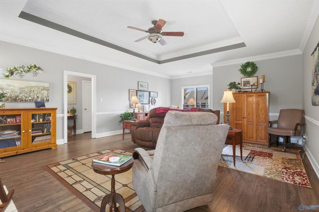 2903 Whiteford Drive SW, Decatur, AL 35603