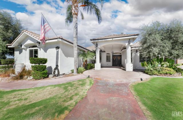6346 Zephyr Lane, Bakersfield, CA 93307