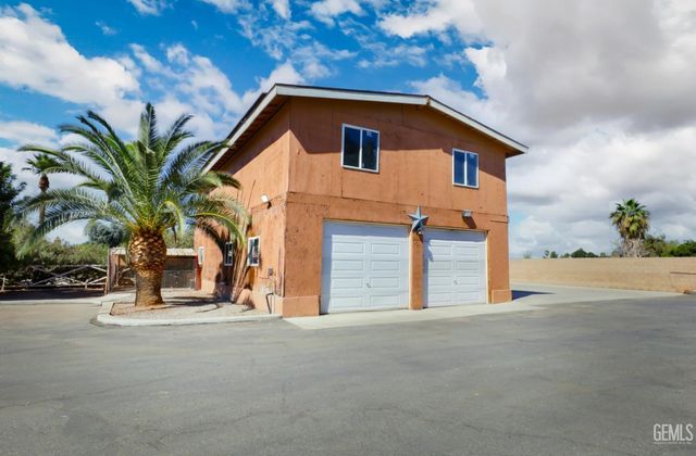 6346 Zephyr Lane, Bakersfield, CA 93307