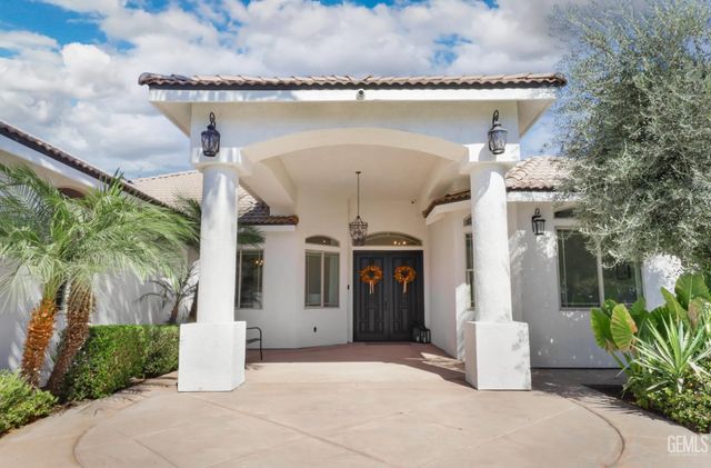 6346 Zephyr Lane, Bakersfield, CA 93307