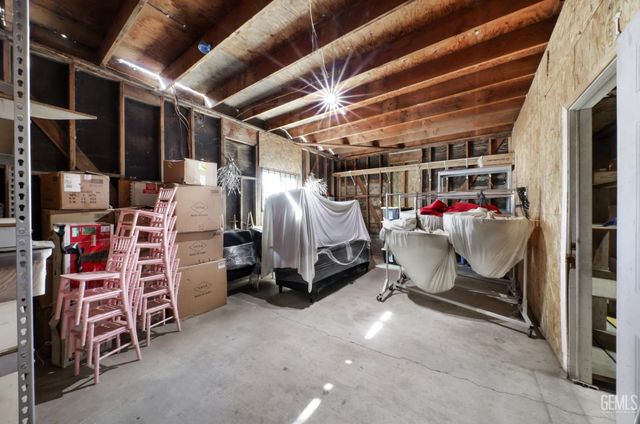 6346 Zephyr Lane, Bakersfield, CA 93307