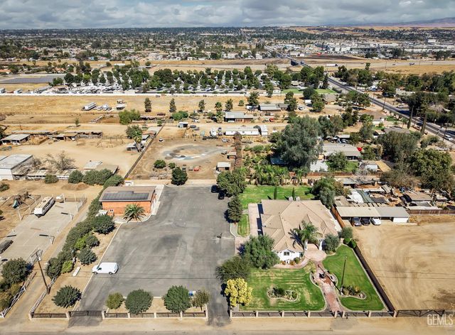 6346 Zephyr Lane, Bakersfield, CA 93307