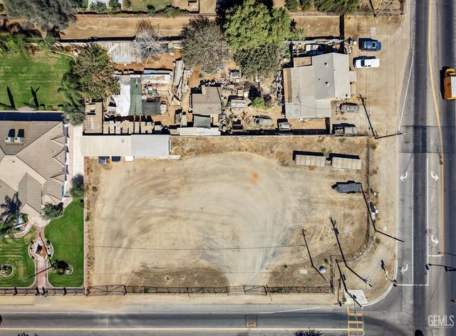 6346 Zephyr Lane, Bakersfield, CA 93307